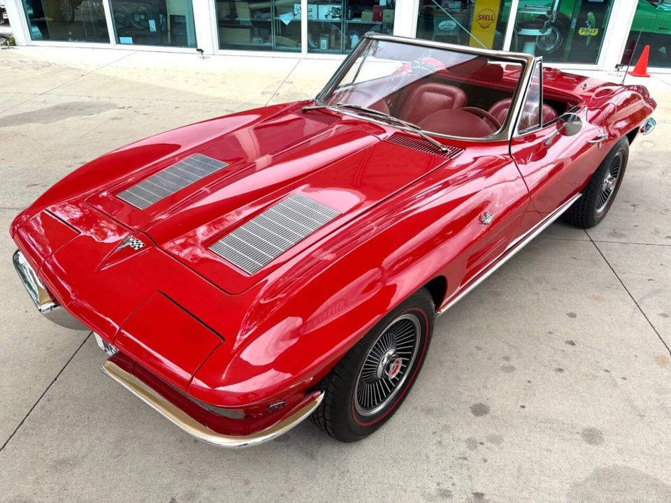 1963 Chevrolet Corvette C2 - Image 20 of 31