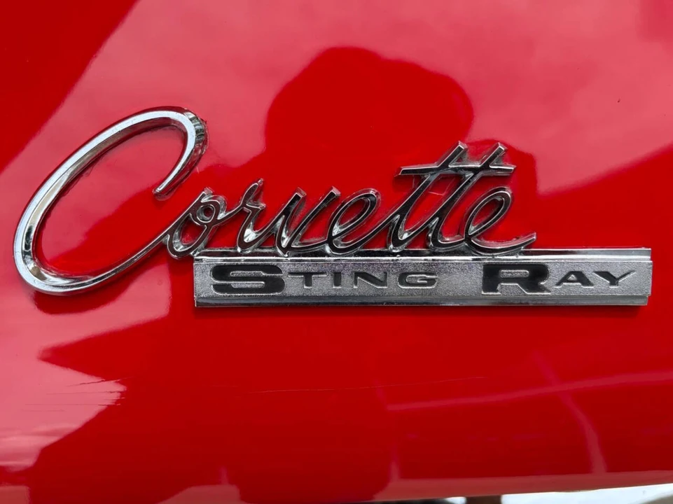 1963 Chevrolet Corvette C2 - Image 30 of 31