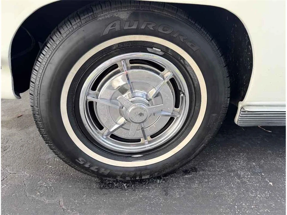 1963 Chevrolet Corvette C2 - Image 6 of 16