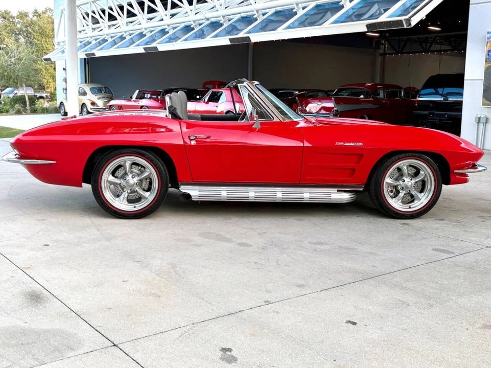 1963 Chevrolet Corvette C2 - Image 6 of 12