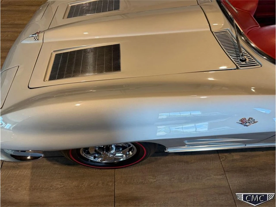 1963 Chevrolet Corvette C2 - Image 28 of 31