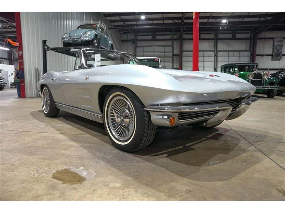 1963 Chevrolet Corvette C2 - Image 12 of 31