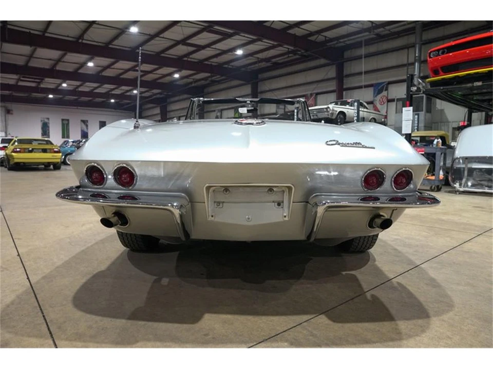 1963 Chevrolet Corvette C2 - Image 7 of 31