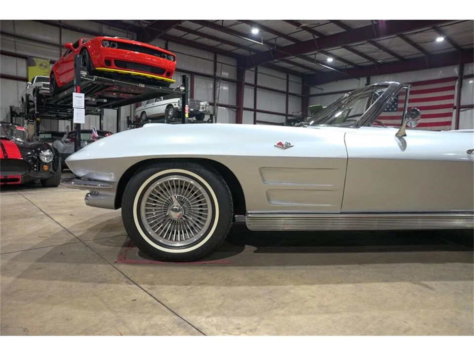 1963 Chevrolet Corvette C2 - Image 3 of 31
