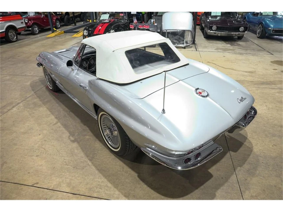 1963 Chevrolet Corvette C2 - Image 28 of 31