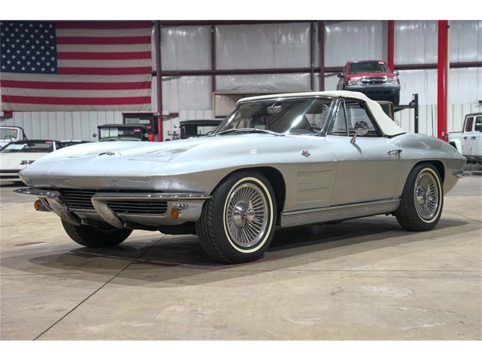 1963 Chevrolet Corvette C2 - Image 18 of 31