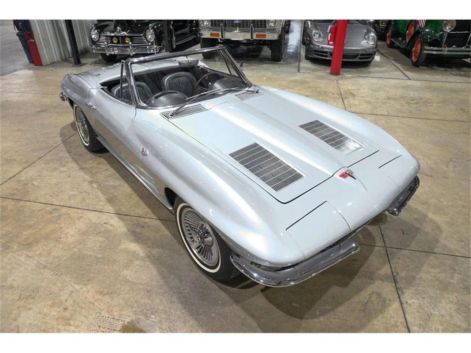 1963 Chevrolet Corvette C2 - Image 14 of 31