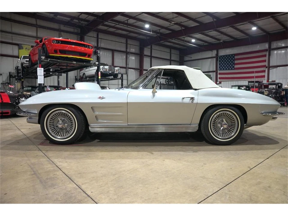 1963 Chevrolet Corvette C2 - Image 19 of 31