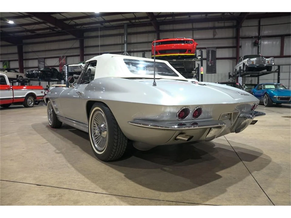 1963 Chevrolet Corvette C2 - Image 20 of 31