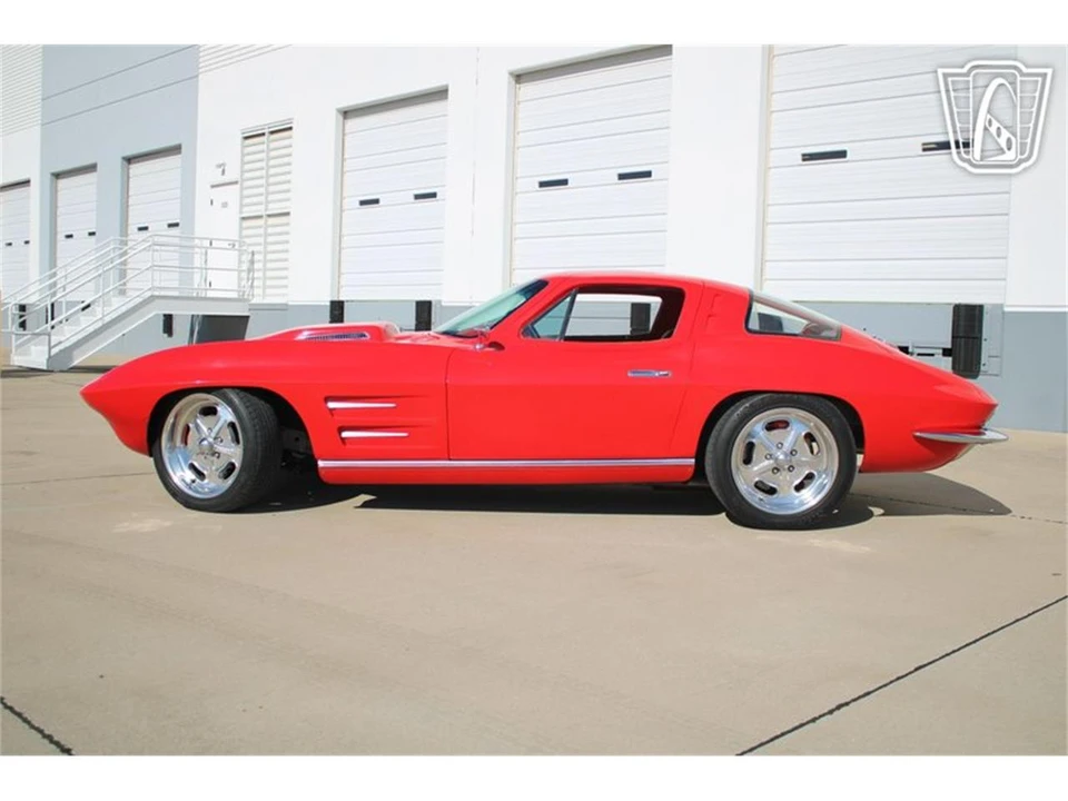 1963 Chevrolet Corvette C2 - Image 7 of 31