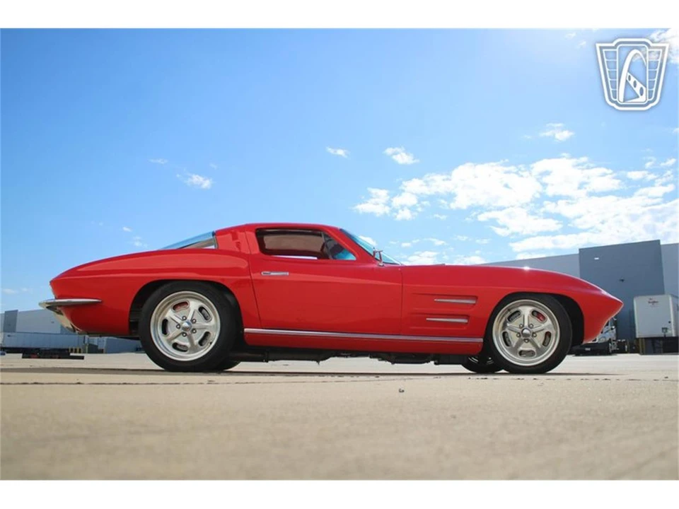 1963 Chevrolet Corvette C2 - Image 17 of 31