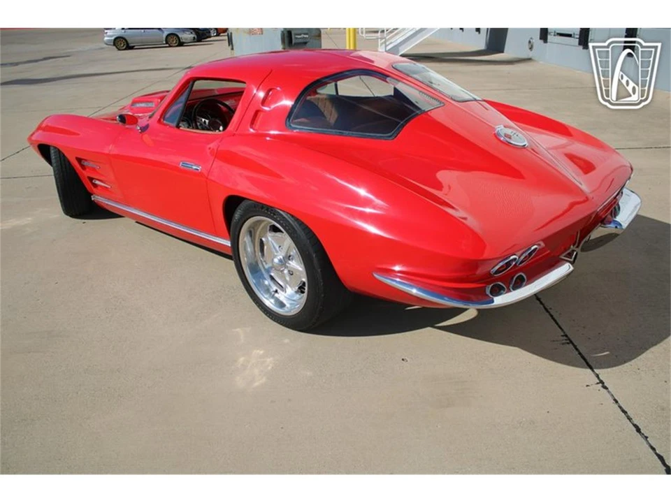 1963 Chevrolet Corvette C2 - Image 9 of 31