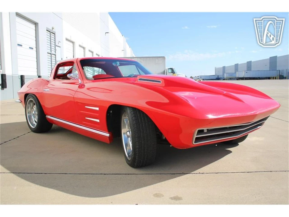 1963 Chevrolet Corvette C2 - Image 19 of 31