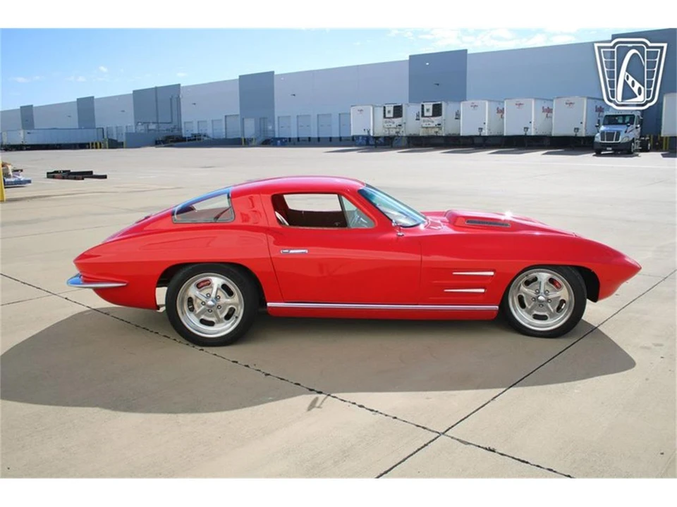 1963 Chevrolet Corvette C2 - Image 15 of 31