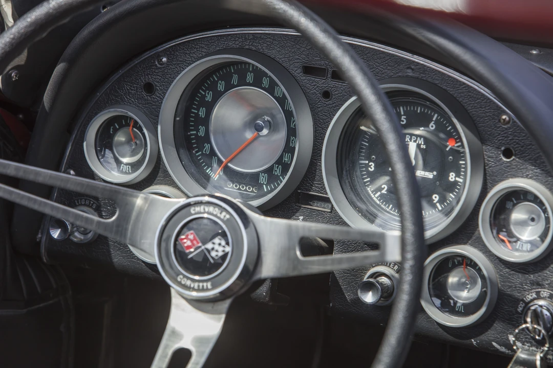 1963 Chevrolet Corvette C2 - Image 14 of 31