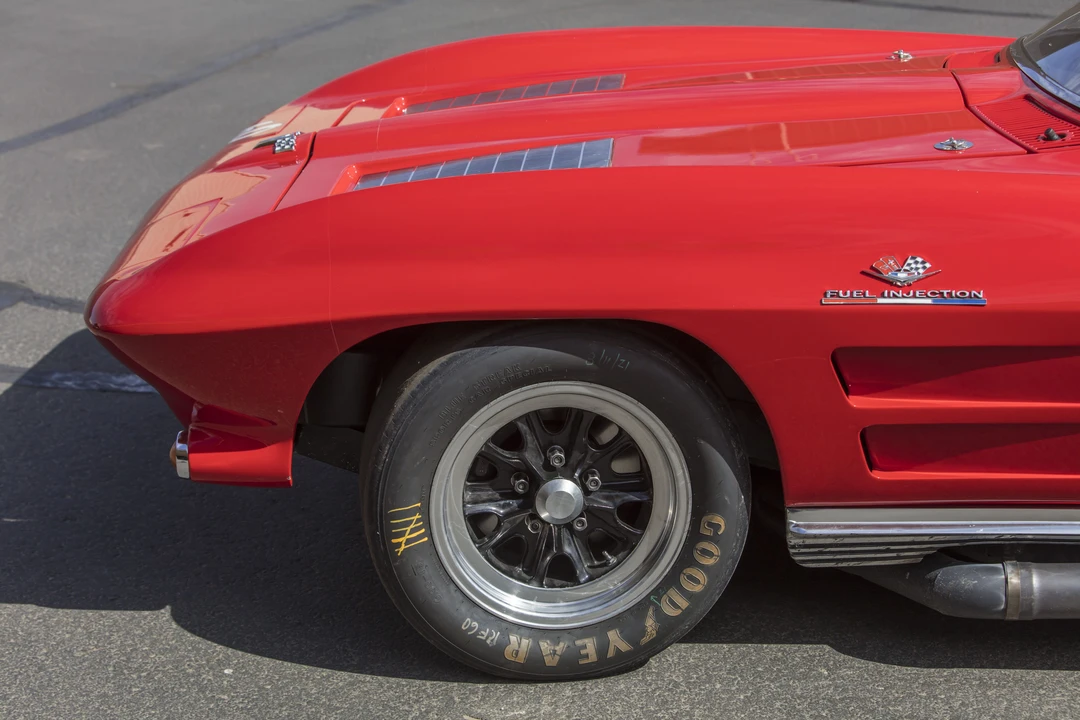1963 Chevrolet Corvette C2 - Image 21 of 31