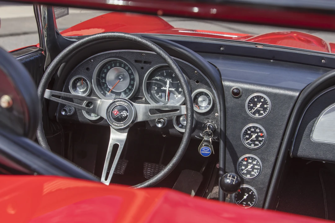 1963 Chevrolet Corvette C2 - Image 16 of 31