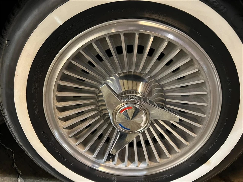 1963 Chevrolet Corvette C2 - Image 21 of 31