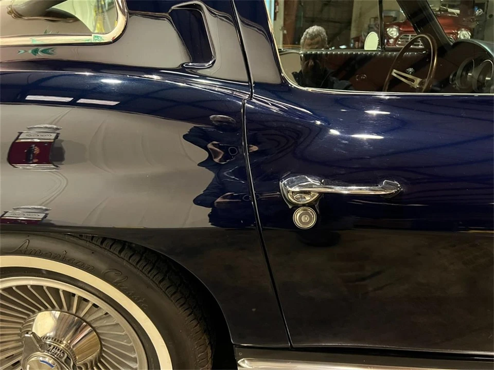 1963 Chevrolet Corvette C2 - Image 29 of 31