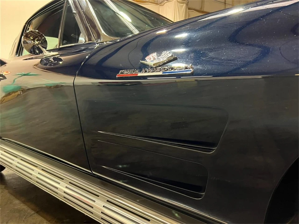 1963 Chevrolet Corvette C2 - Image 22 of 31