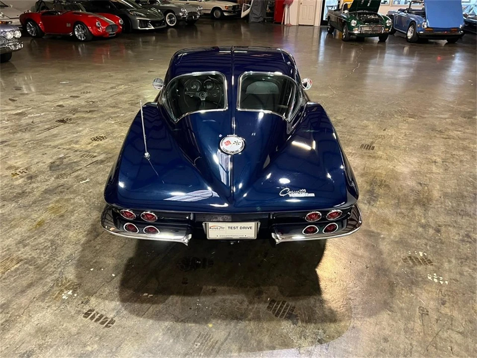 1963 Chevrolet Corvette C2 - Image 14 of 31