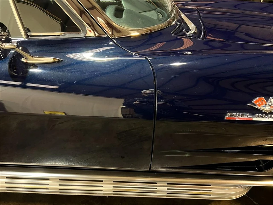 1963 Chevrolet Corvette C2 - Image 26 of 31