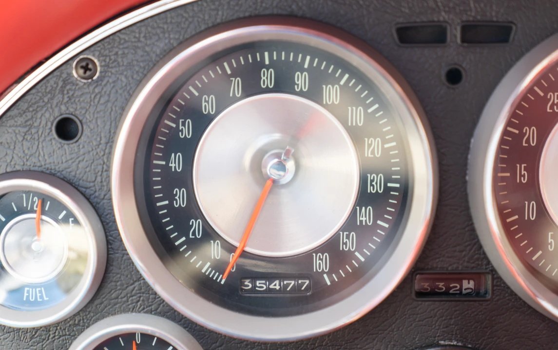 1963 Chevrolet Corvette C2 - Image 18 of 27