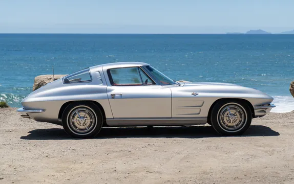 1963 Chevrolet Corvette C2 - Image 2 of 27