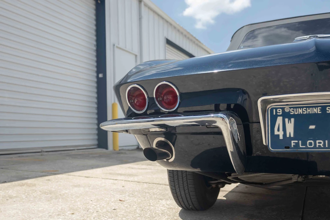 1963 Chevrolet Corvette C2 - Image 16 of 31
