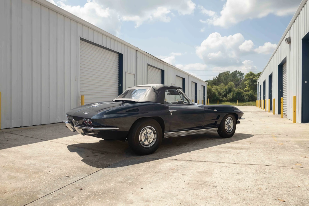 1963 Chevrolet Corvette C2 - Image 18 of 31