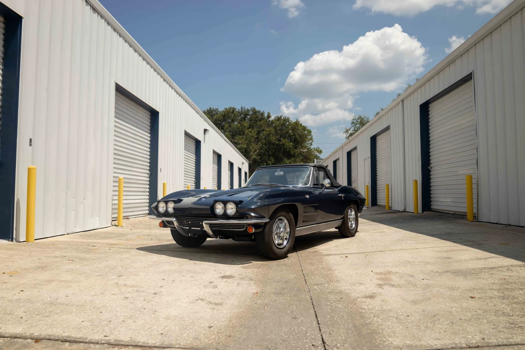 1963 Chevrolet Corvette C2 - Image 19 of 31