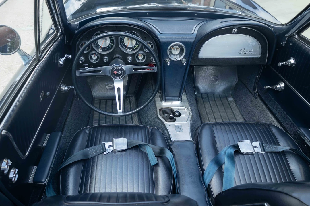 1963 Chevrolet Corvette C2 - Image 20 of 31