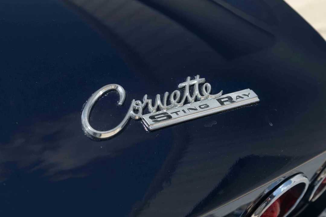 1963 Chevrolet Corvette C2 - Image 22 of 31