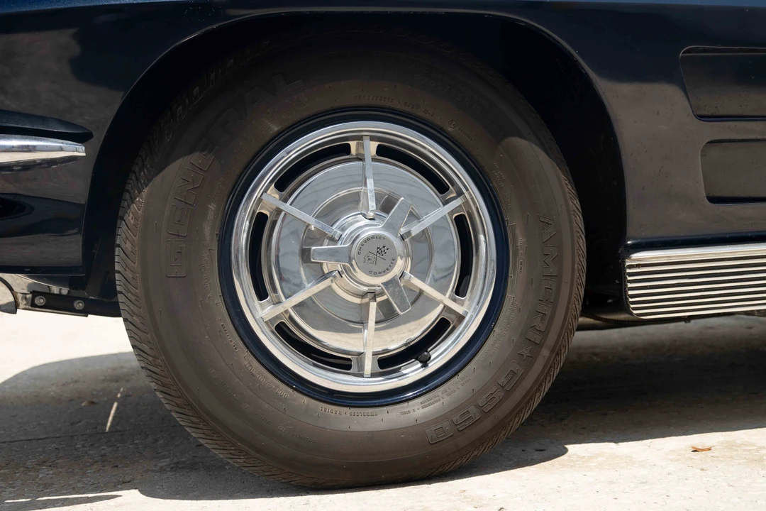 1963 Chevrolet Corvette C2 - Image 31 of 31