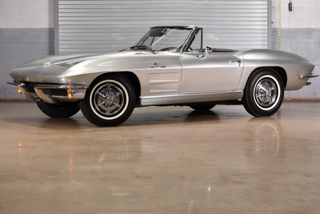 1963 Chevrolet Corvette C2 - Image 20 of 31