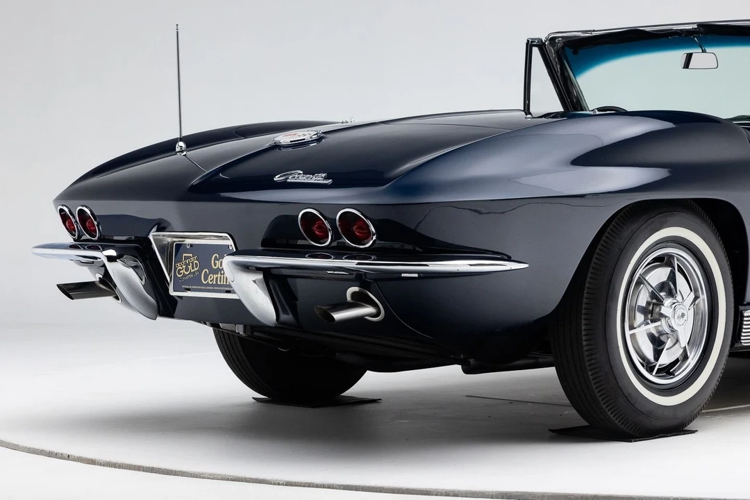 1963 Chevrolet Corvette C2 - Image 11 of 31