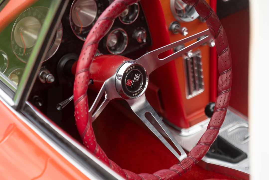 1963 Chevrolet Corvette C2 - Image 20 of 31