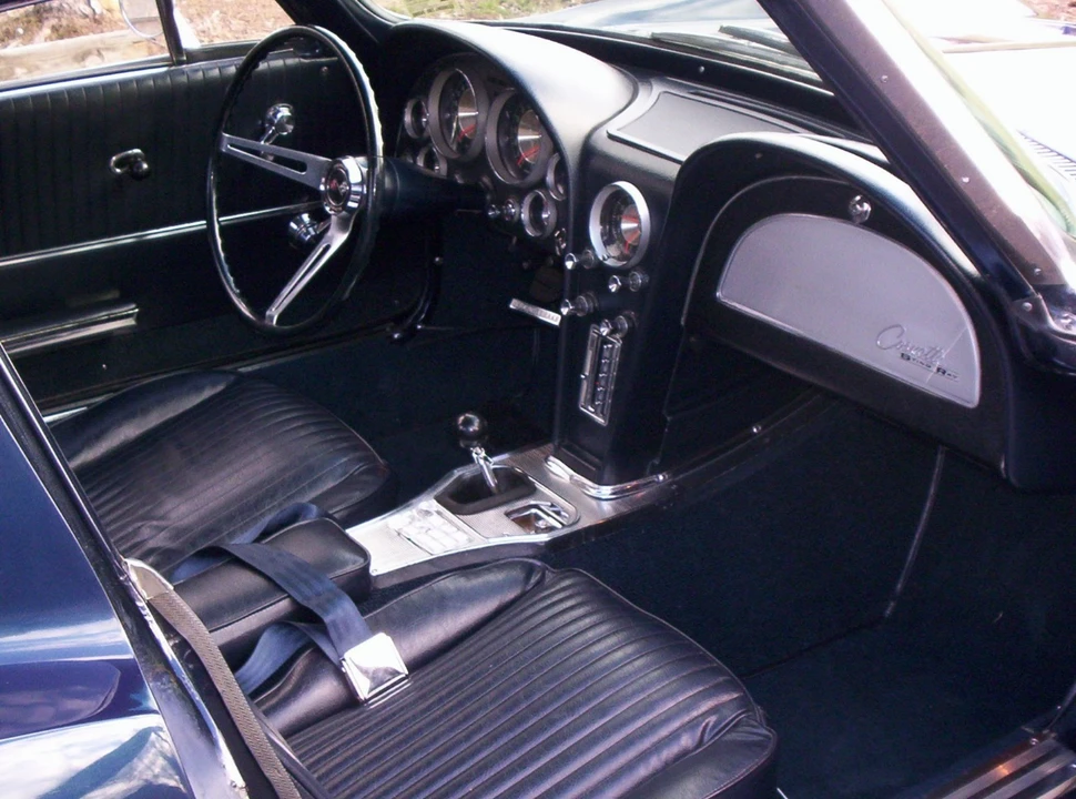 1963 Chevrolet Corvette C2 - Image 17 of 21
