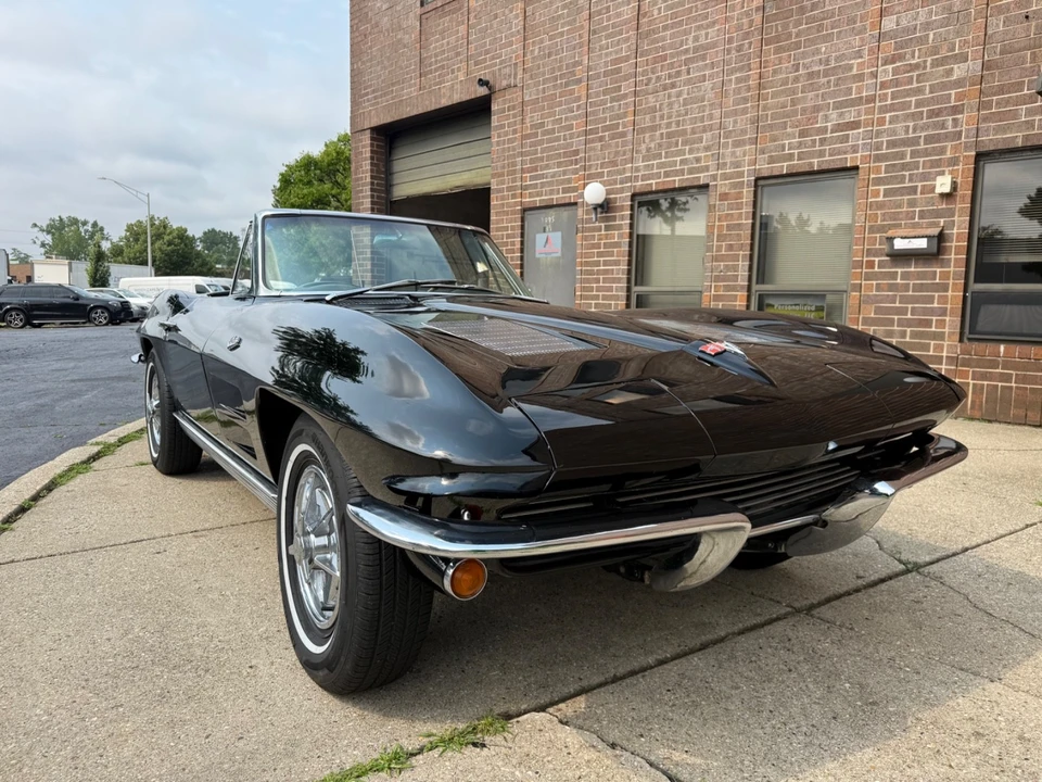 1963 Chevrolet Corvette C2 - Image 12 of 31