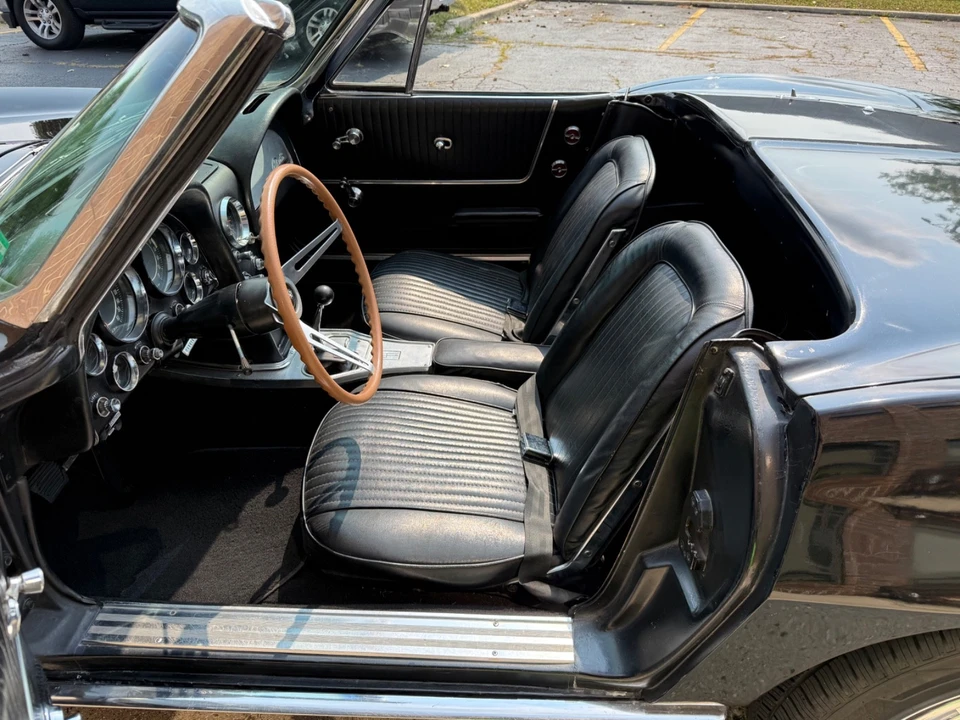 1963 Chevrolet Corvette C2 - Image 23 of 31