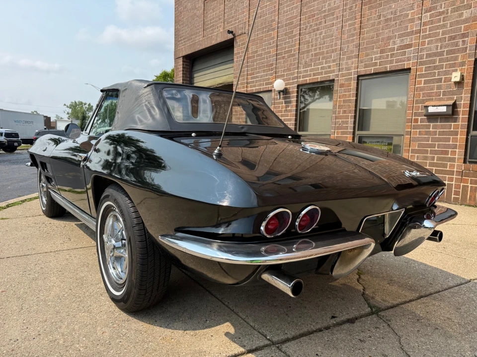 1963 Chevrolet Corvette C2 - Image 6 of 31