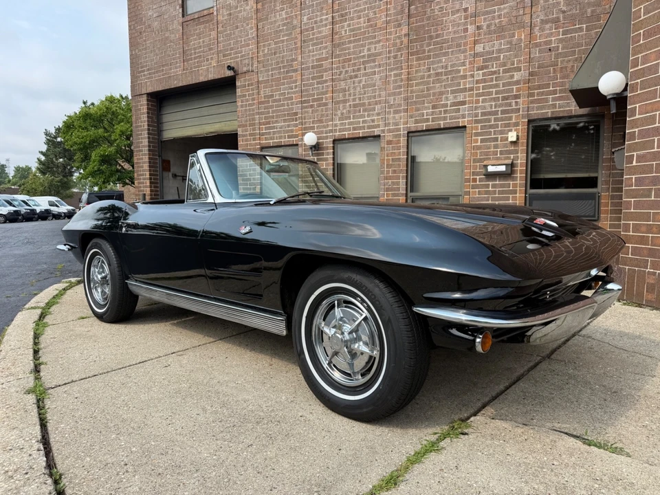 1963 Chevrolet Corvette C2 - Image 11 of 31