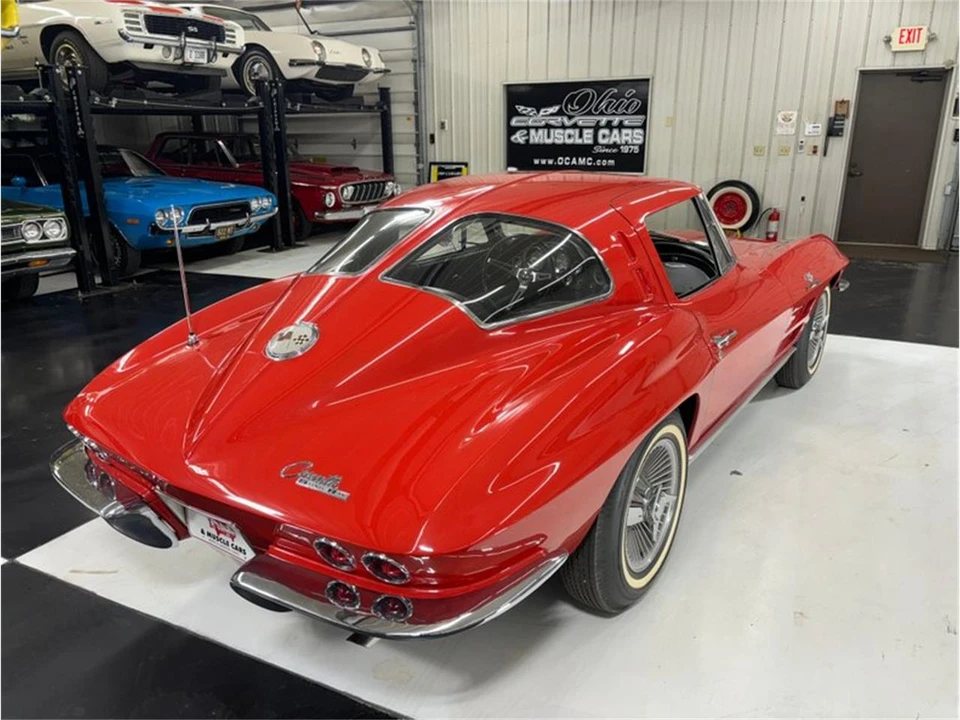 1963 Chevrolet Corvette C2 - Image 10 of 31