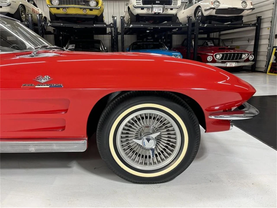 1963 Chevrolet Corvette C2 - Image 6 of 31