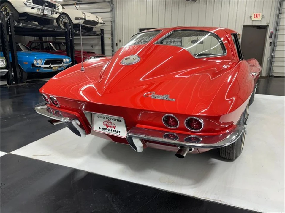 1963 Chevrolet Corvette C2 - Image 11 of 31