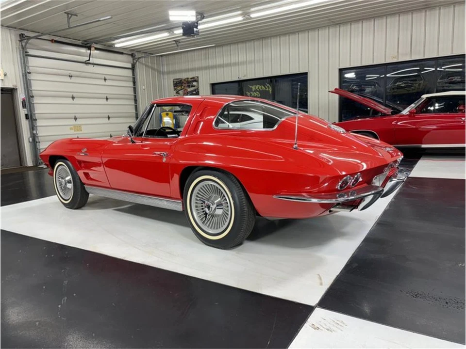 1963 Chevrolet Corvette C2 - Image 15 of 31