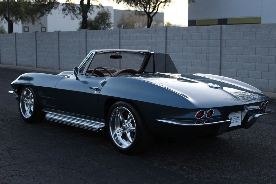 1963 Chevrolet Corvette C2 - Image 30 of 31