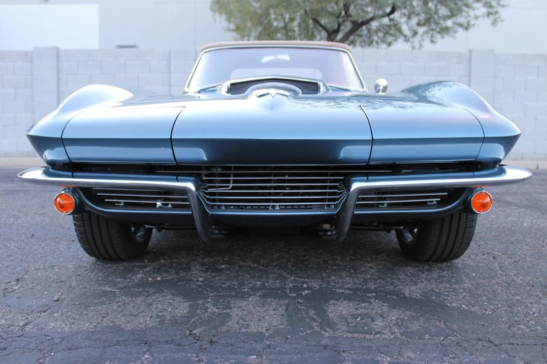 1963 Chevrolet Corvette C2 - Image 17 of 21