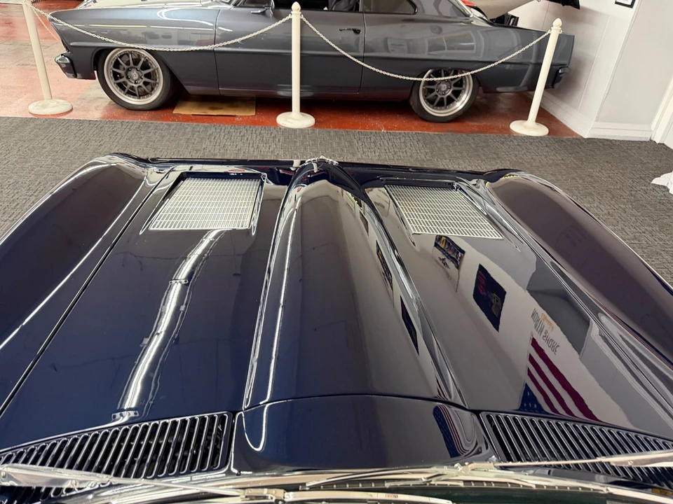 1963 Chevrolet Corvette C2 - Image 20 of 31