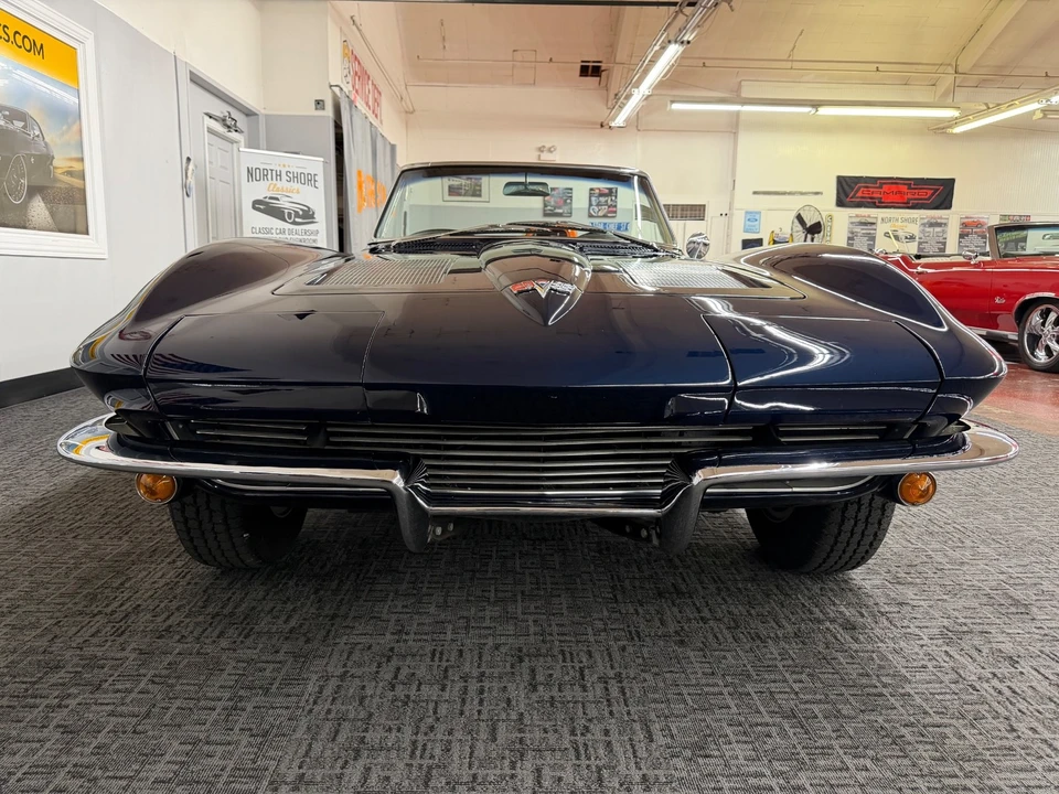 1963 Chevrolet Corvette C2 - Image 14 of 31